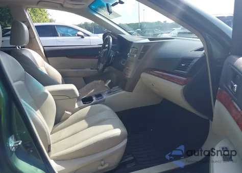 2010 Subaru Outback 3.6R Limited from USA, damaged, VIN 4S4BRDKC3A2316698